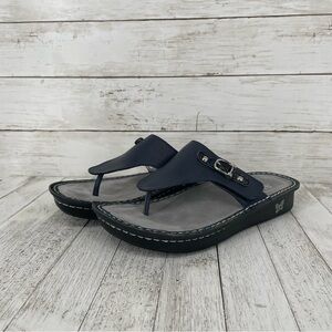 Algeria Vanessa Navy Blue Thong Comfort Sandals Size‎ EUR 40 Adjustsble Strap